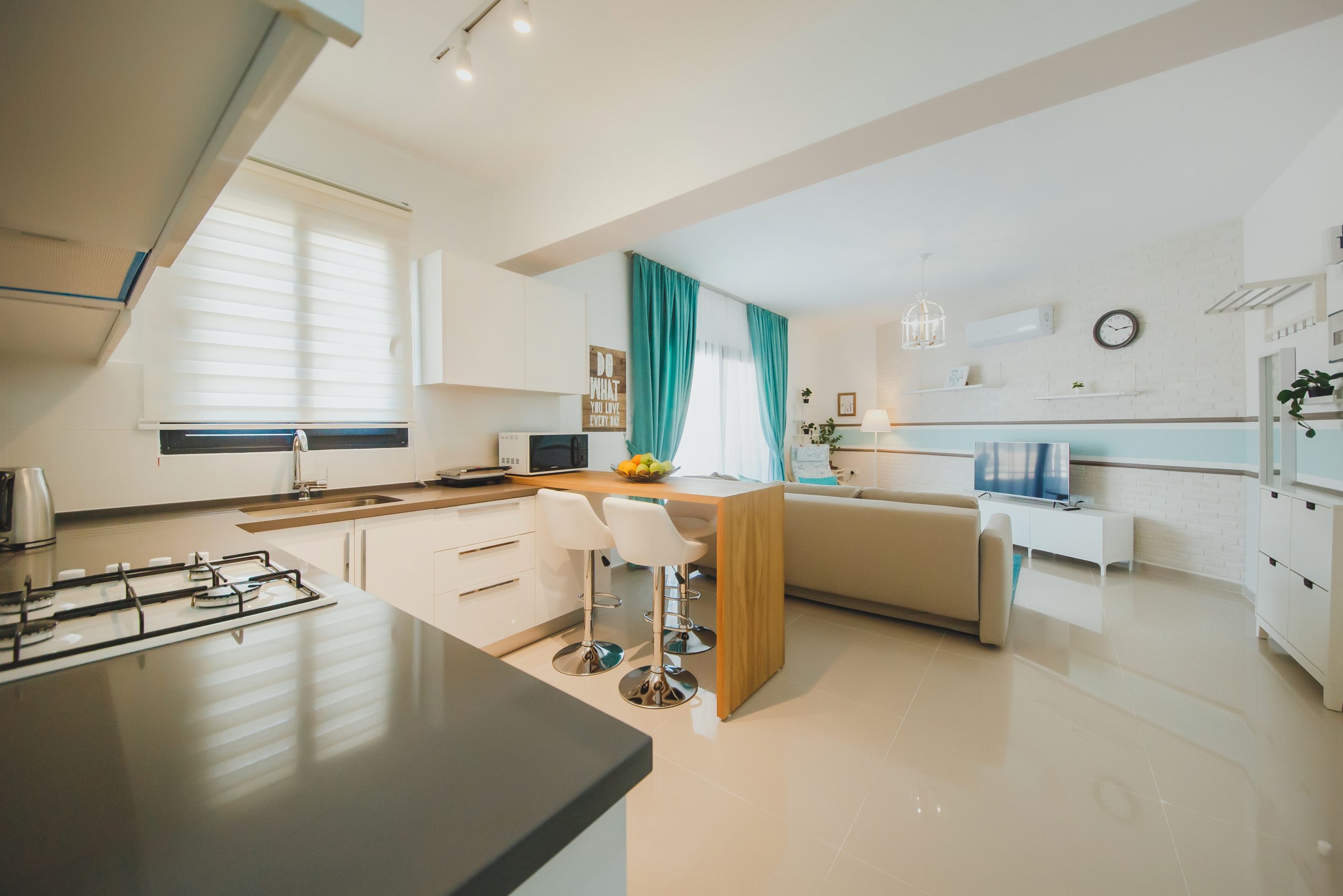 20201113 _94B8000 scaled