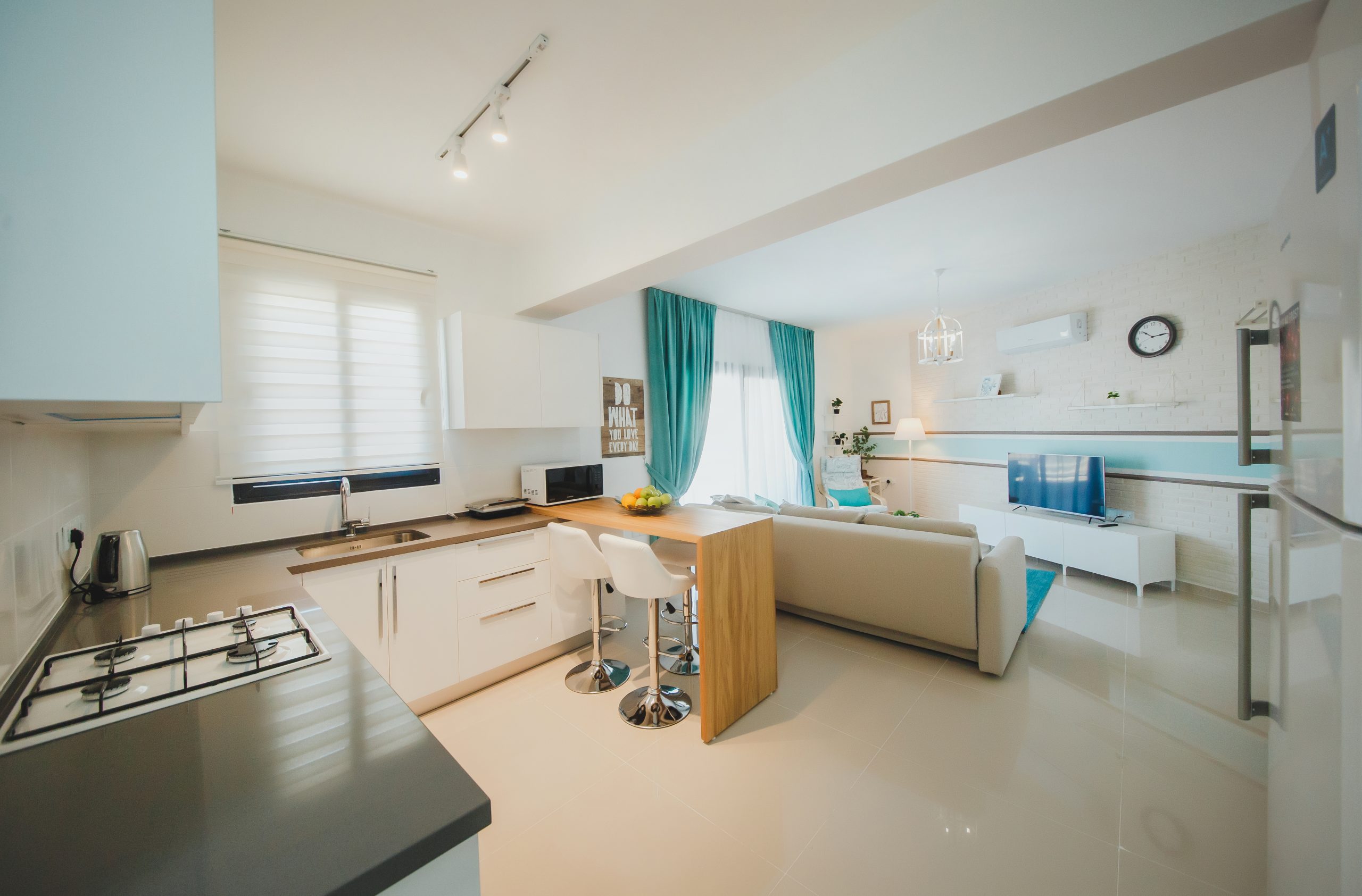 20201113 _94B8001 scaled